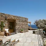 Kea Retreat Orkos