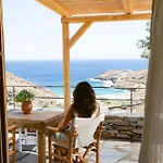 Kea Retreat Resort Orkos