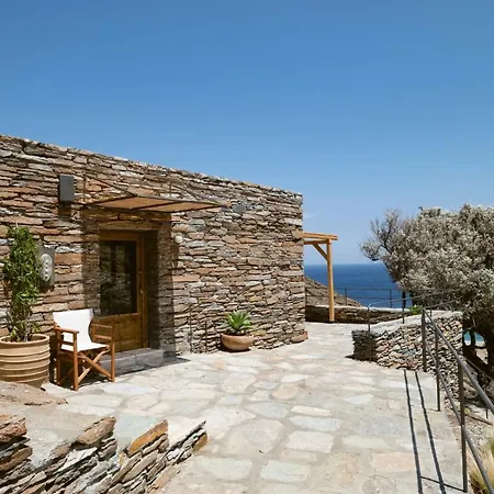 Resort Kea Retreat *